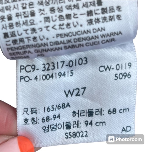 Levi’s Black 501 Short - Picture 7 of 7